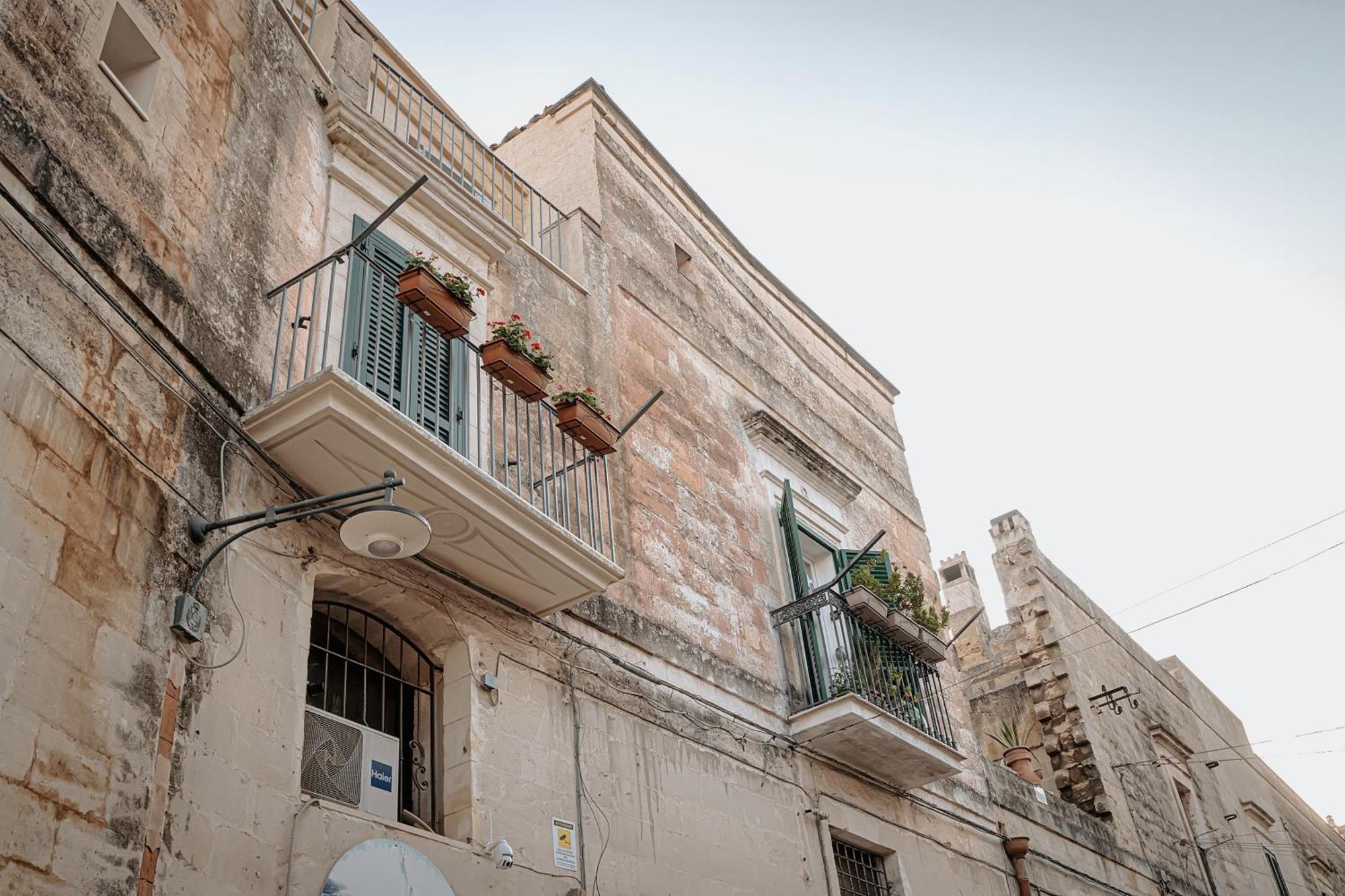 Dimora Lombardi Hotel Matera Exterior photo